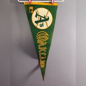 Oakland A's Athletics Wool Felt Pennant 1969 Baseball Vintage MLB 39"‎ x 11"